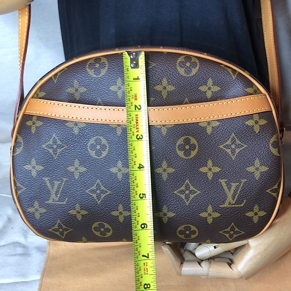 LOUIS VUITTON Monogram Blois Crossbody Shoulder Bag WITH: LV Dust Bag COA - Picture 14 of 17